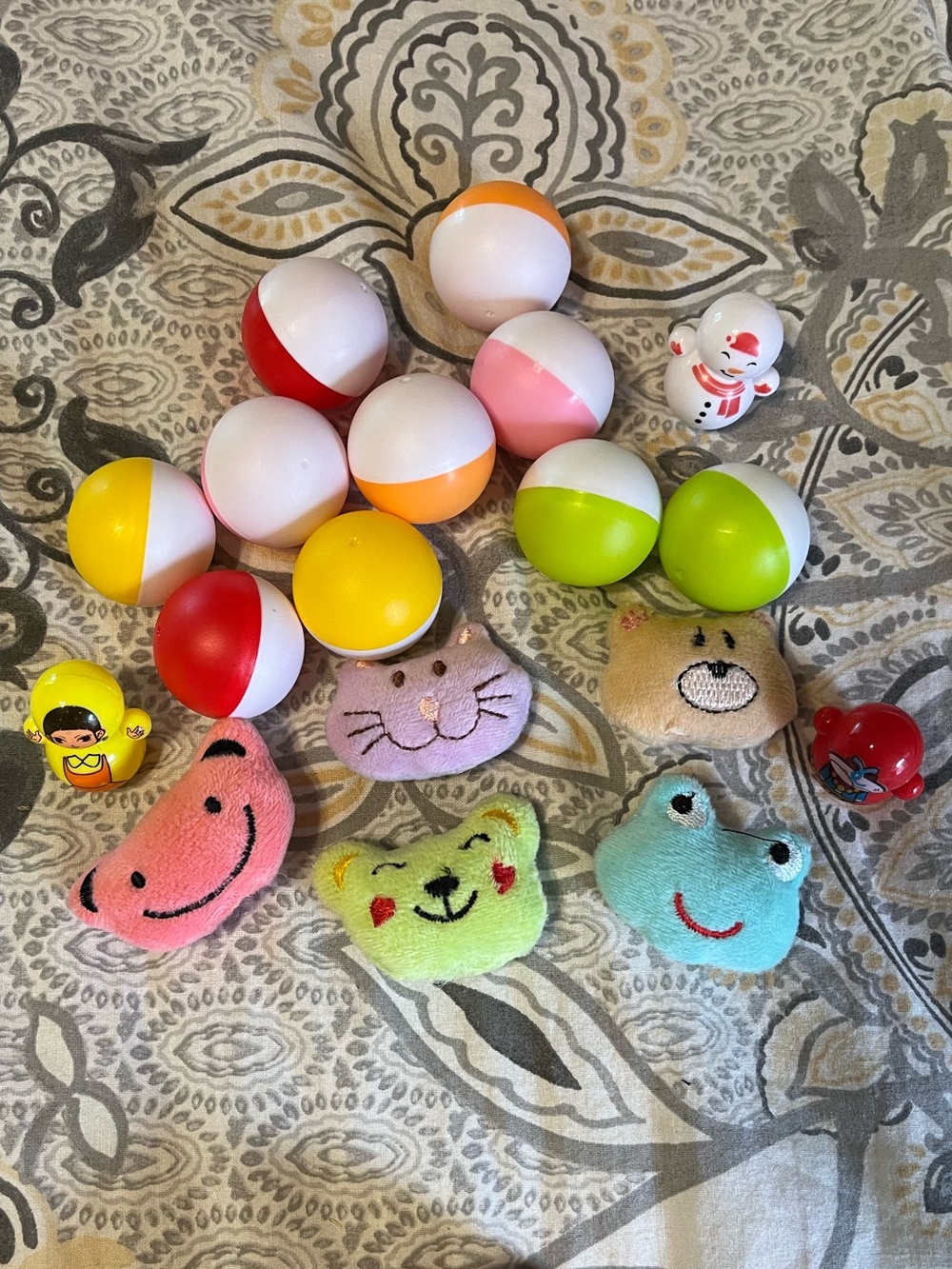 Mini Claw Machine Game - Picture 11 of 11